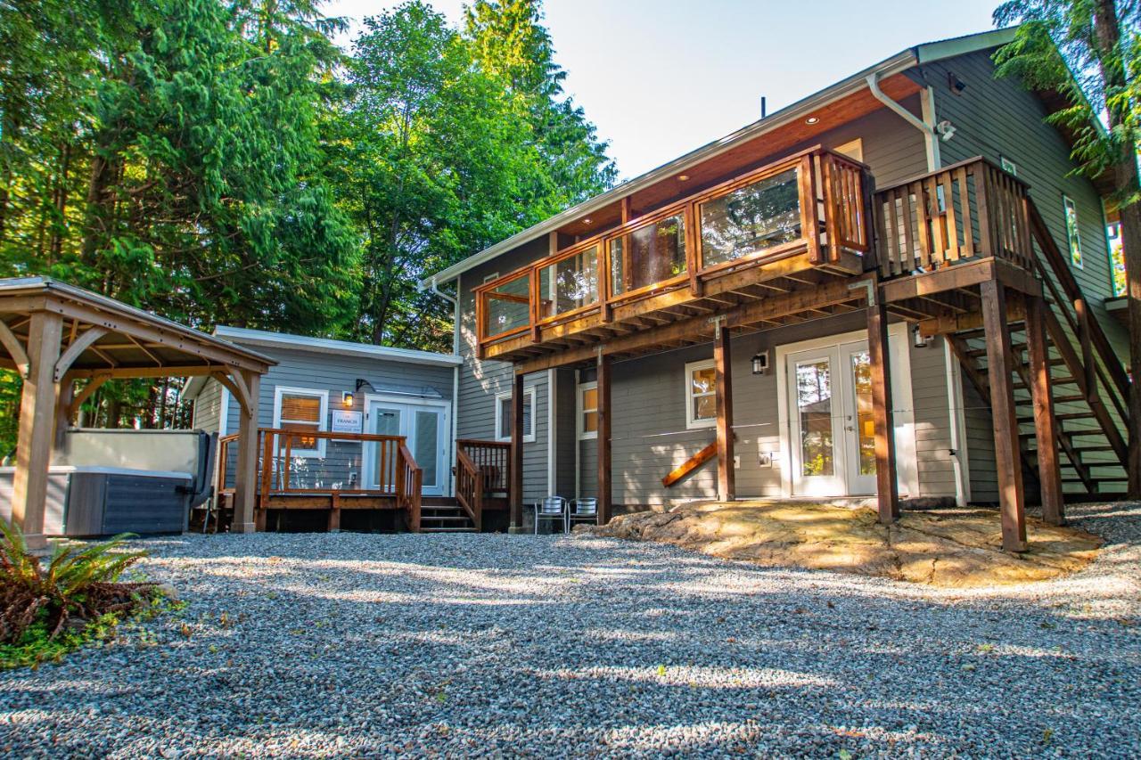 The Francis Boutique Inn Уклуелет Екстериор снимка